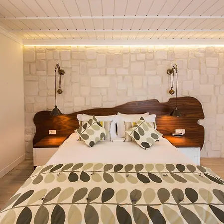 Suna Sun - Adult Only