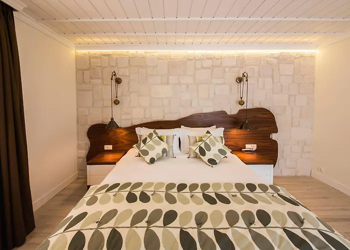 Suna Sun - Adult Only