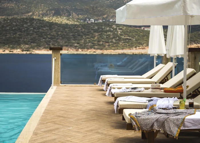 Suna Sun - Adult Only 3*